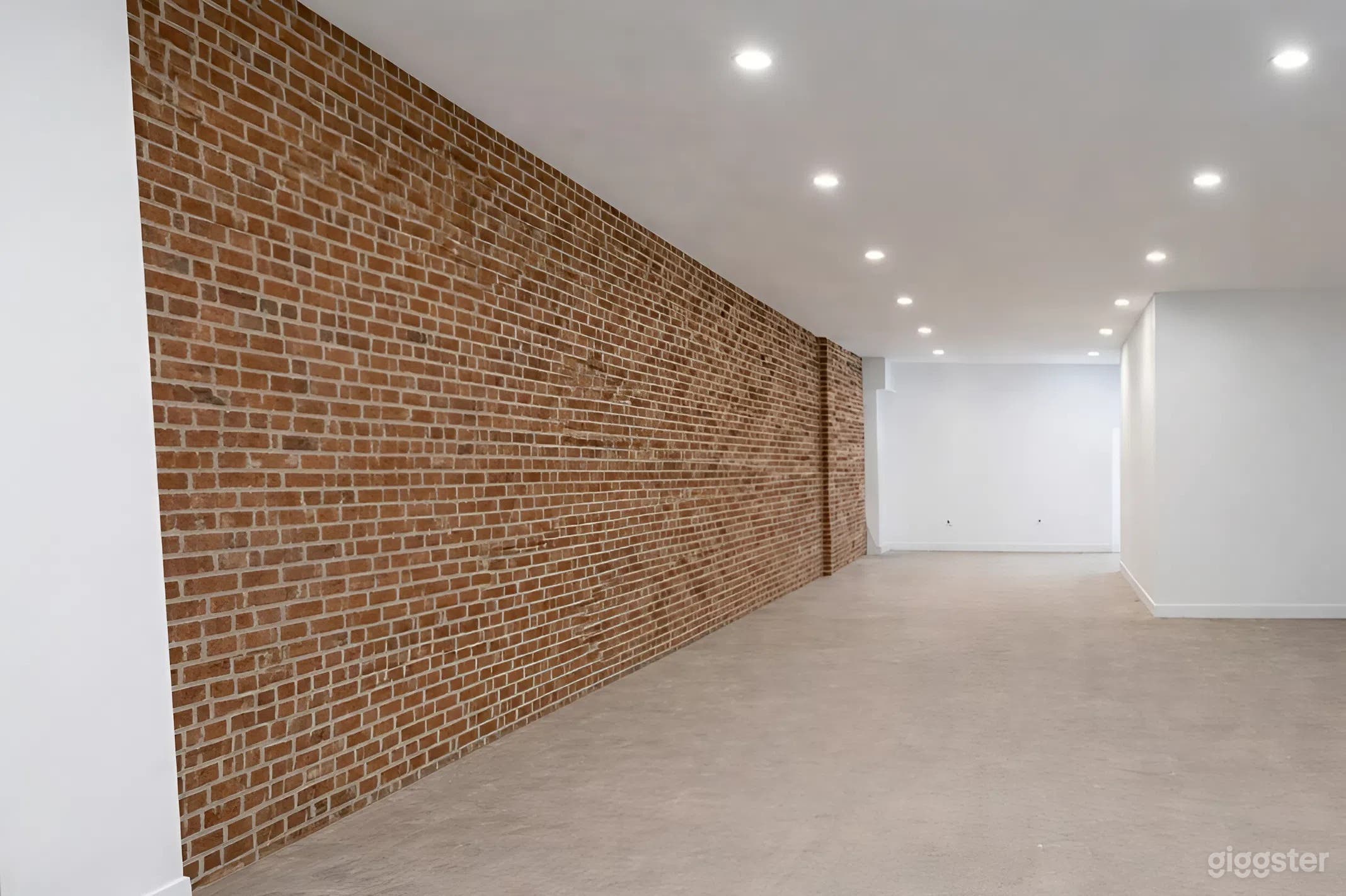2,600 sq ft Two-Level Downtown Venue — Full Glass Storefront Photo 3