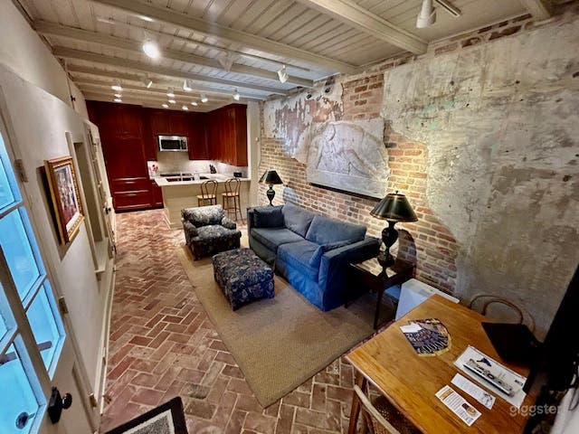 Ace of Spade - Unit C Photo 1