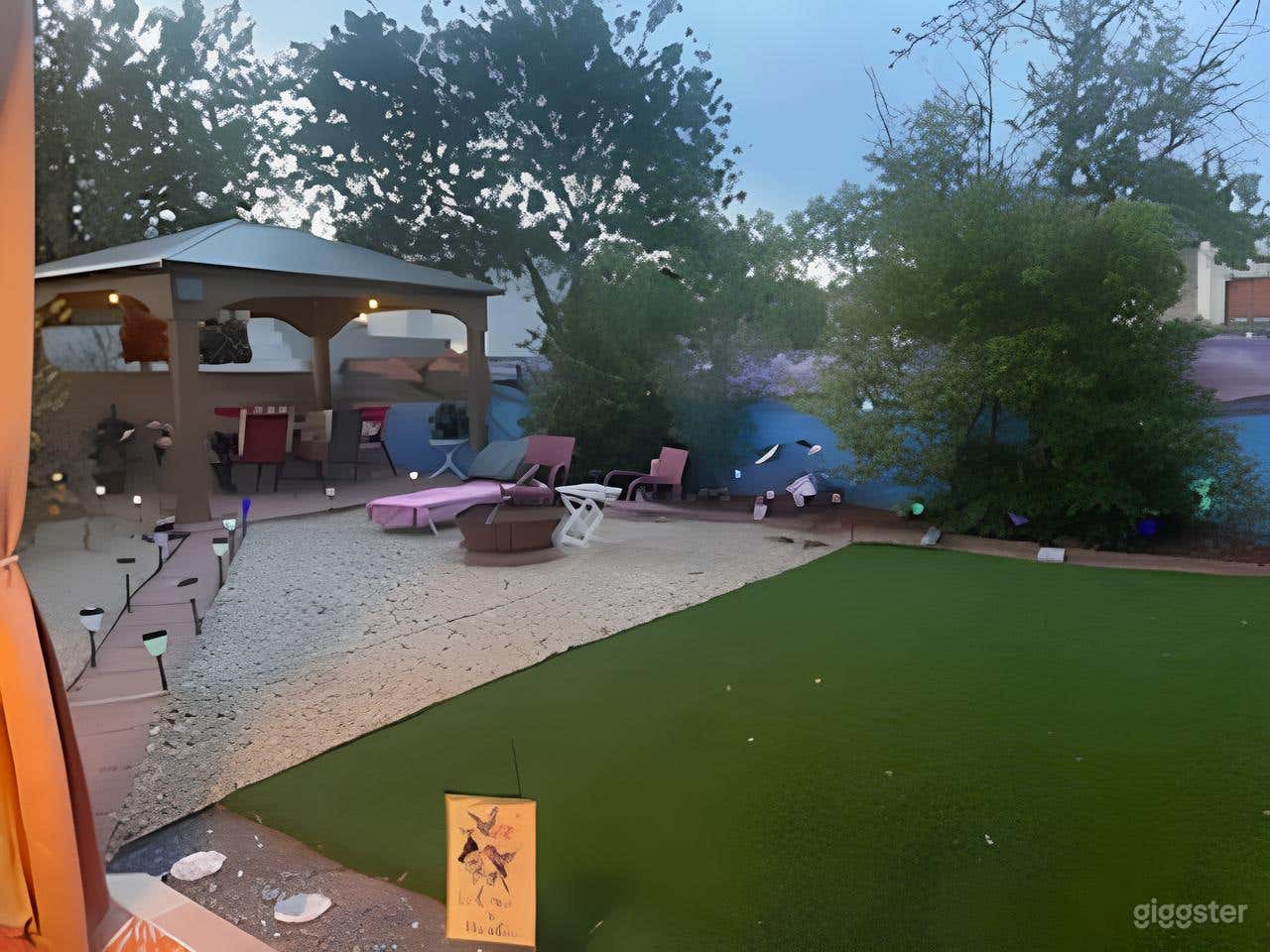 Whimsical Backyard with Hawaiian Mural Photo 2