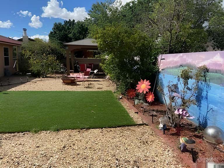  Whimsical Backyard with Hawaiian Mural 