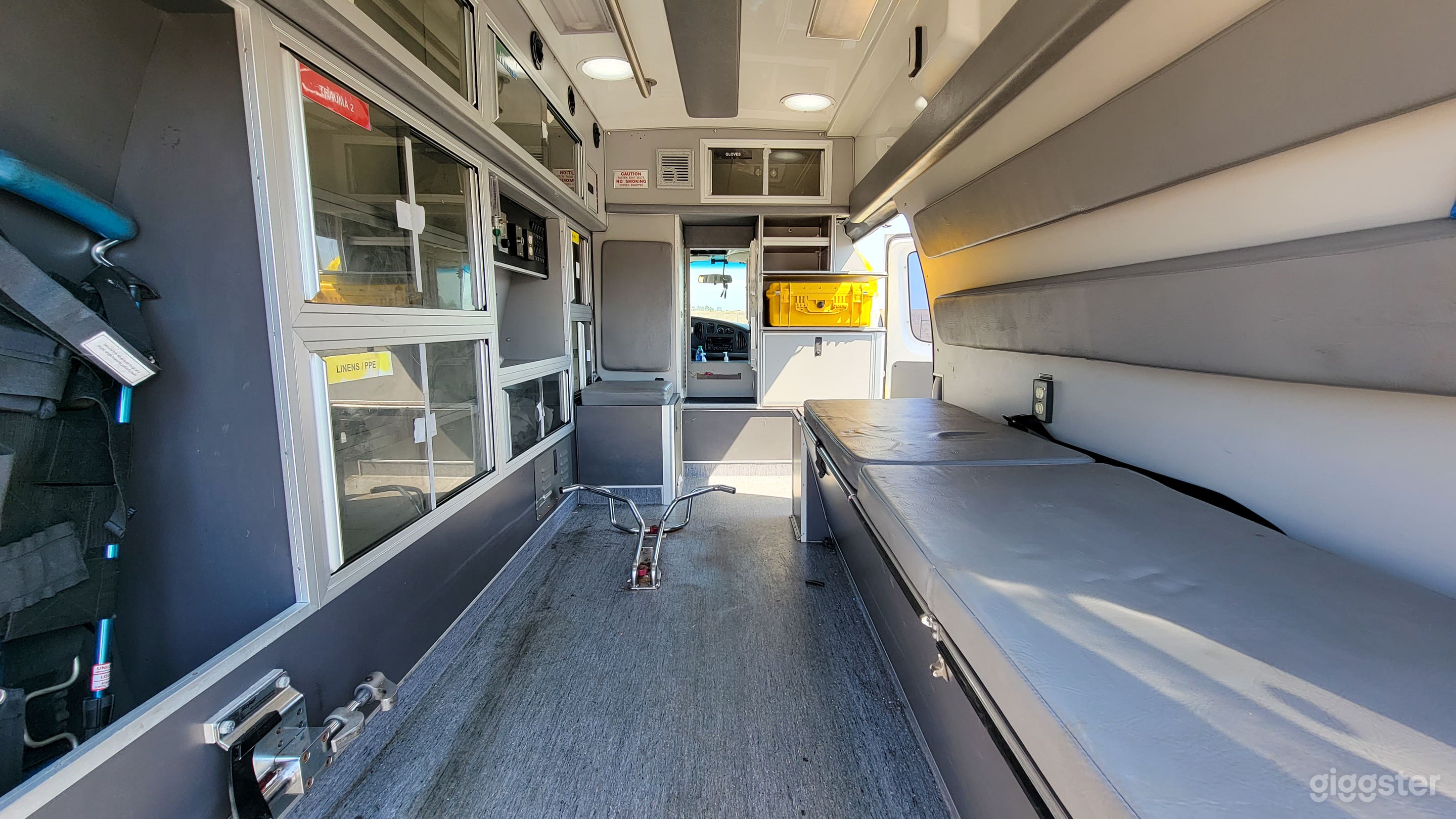 Ambulance Ford 2008 Photo 3