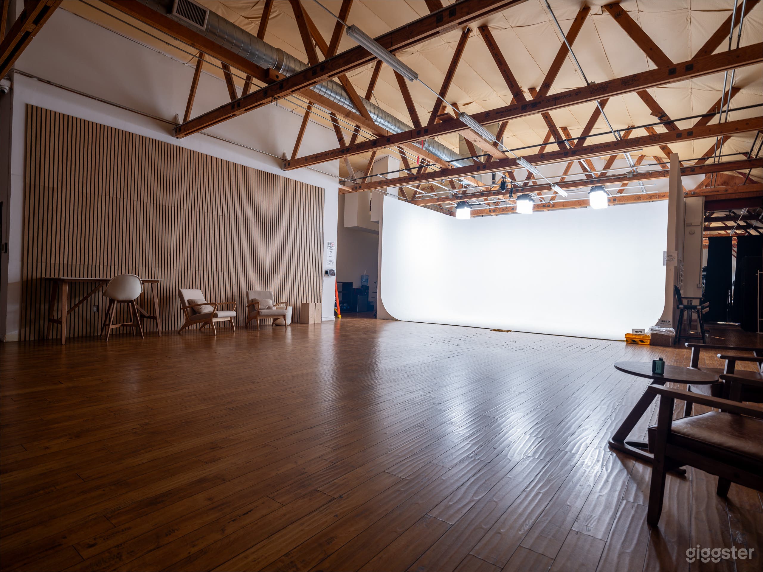 Pre-Lit* Epic Loft Photo/Video/Podcast Studio HVAC Photo 2