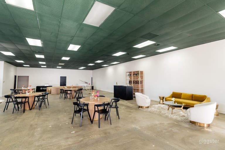 Open-concept Space for Creative Events (Buyout) 