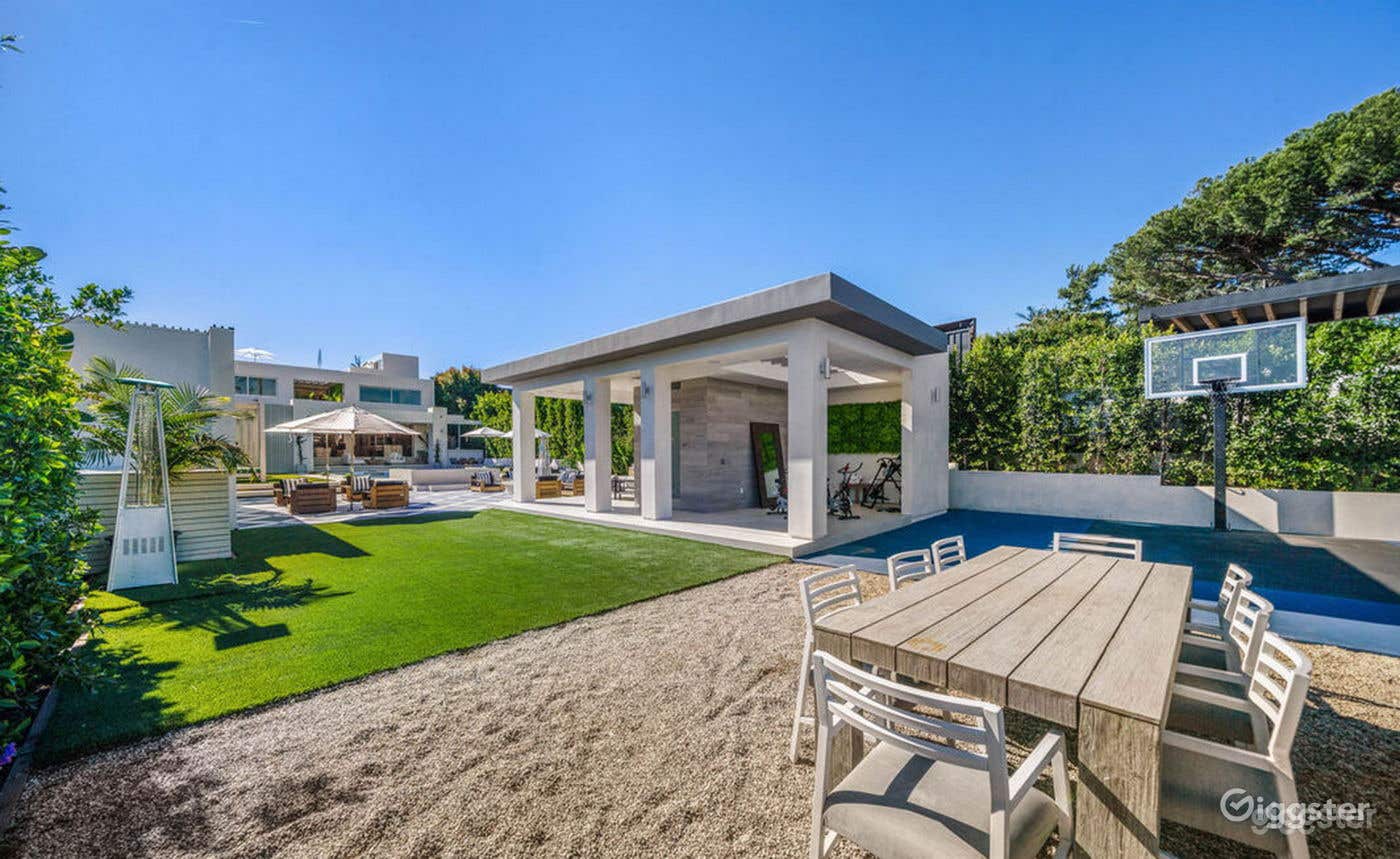  ART DECO/CONTEMPORARY ARTS &amp; CRAFTS MARVEL: BASKETBALL COURT Photo 3