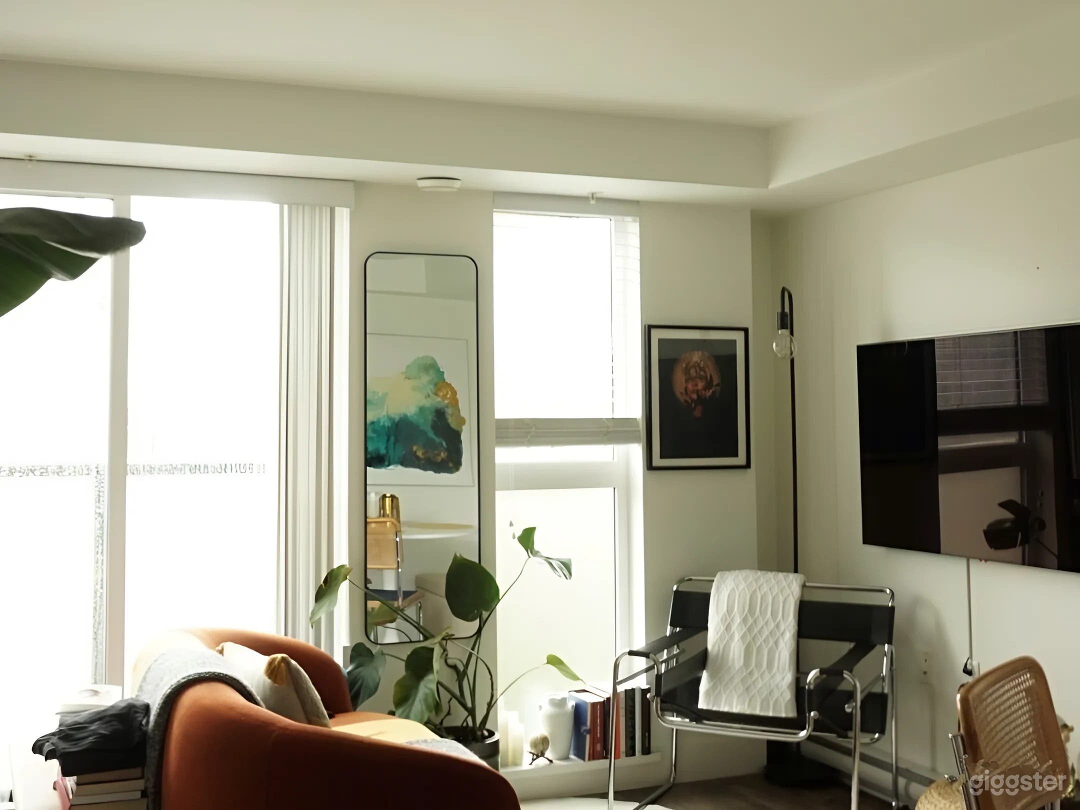 Cozy &amp; Creative Studio Apartment in West End Photo 1