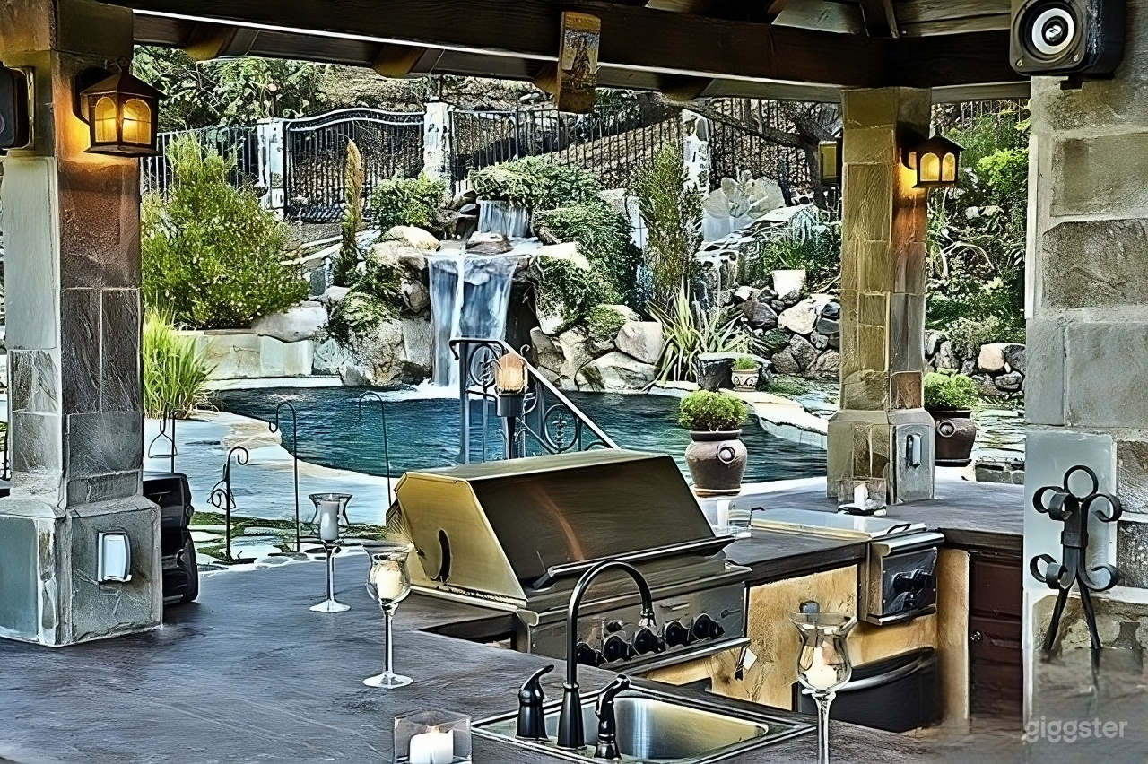 Royal Medieval Castle in Agoura Hills Photo 2