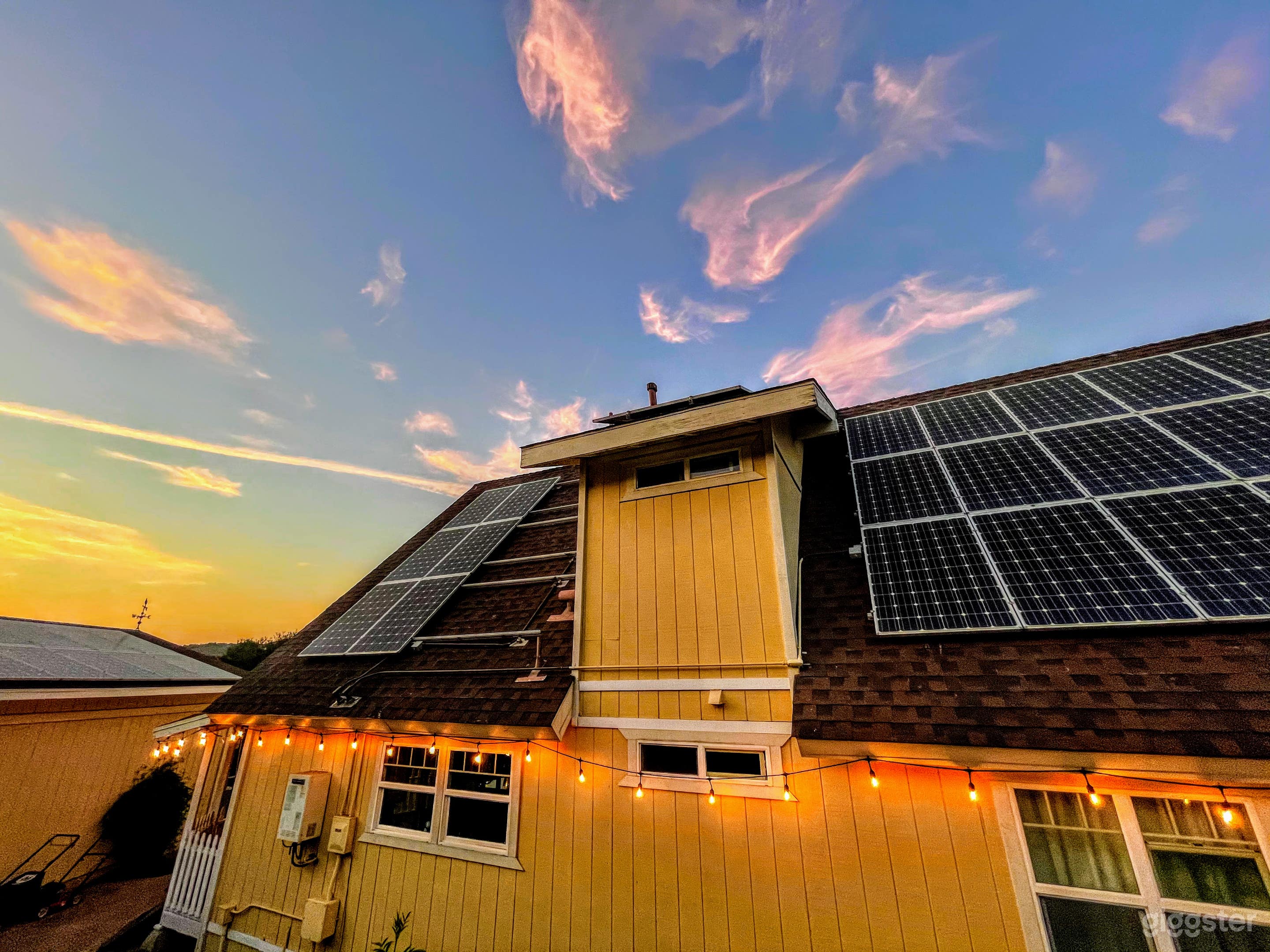 2 ACRE MOUNTAIN RANCH, WITH HOUSE, HORSE ARENA Photo 2