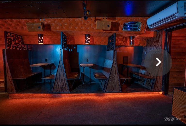  BAR CAFE COFFEE SHOP MUSIC VENUE 