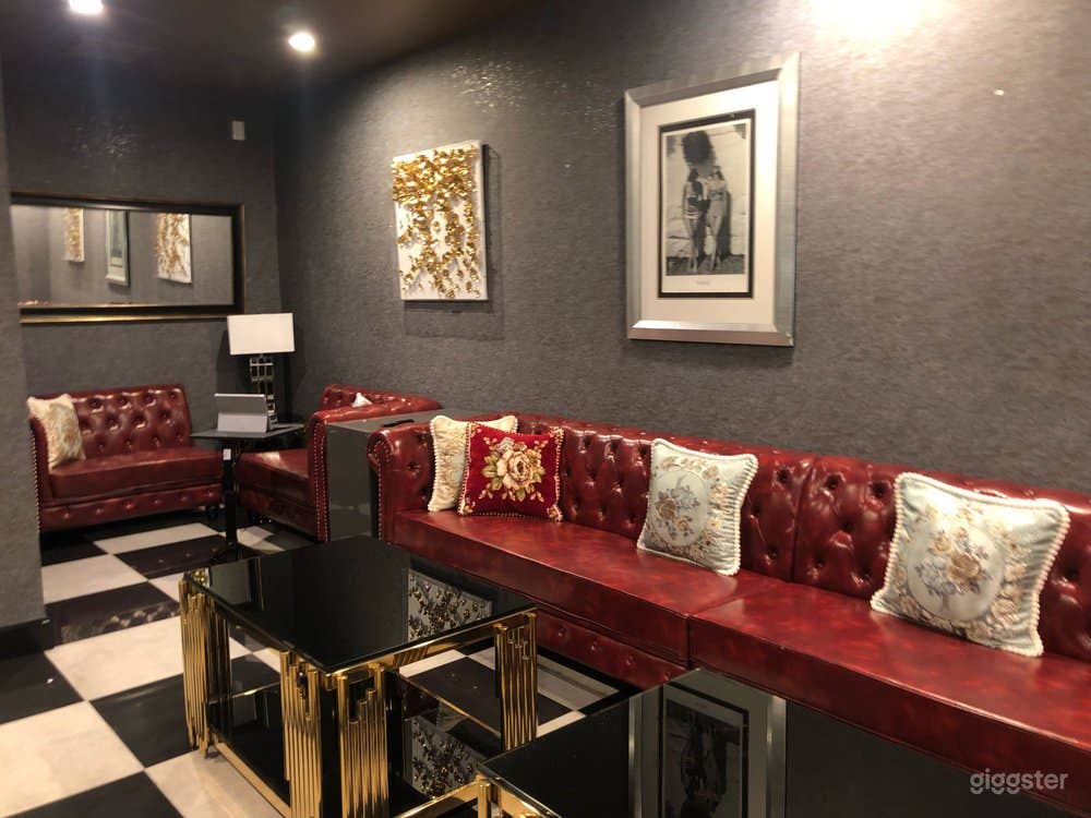 Fantastic Music Bar and Lounge  Photo 3