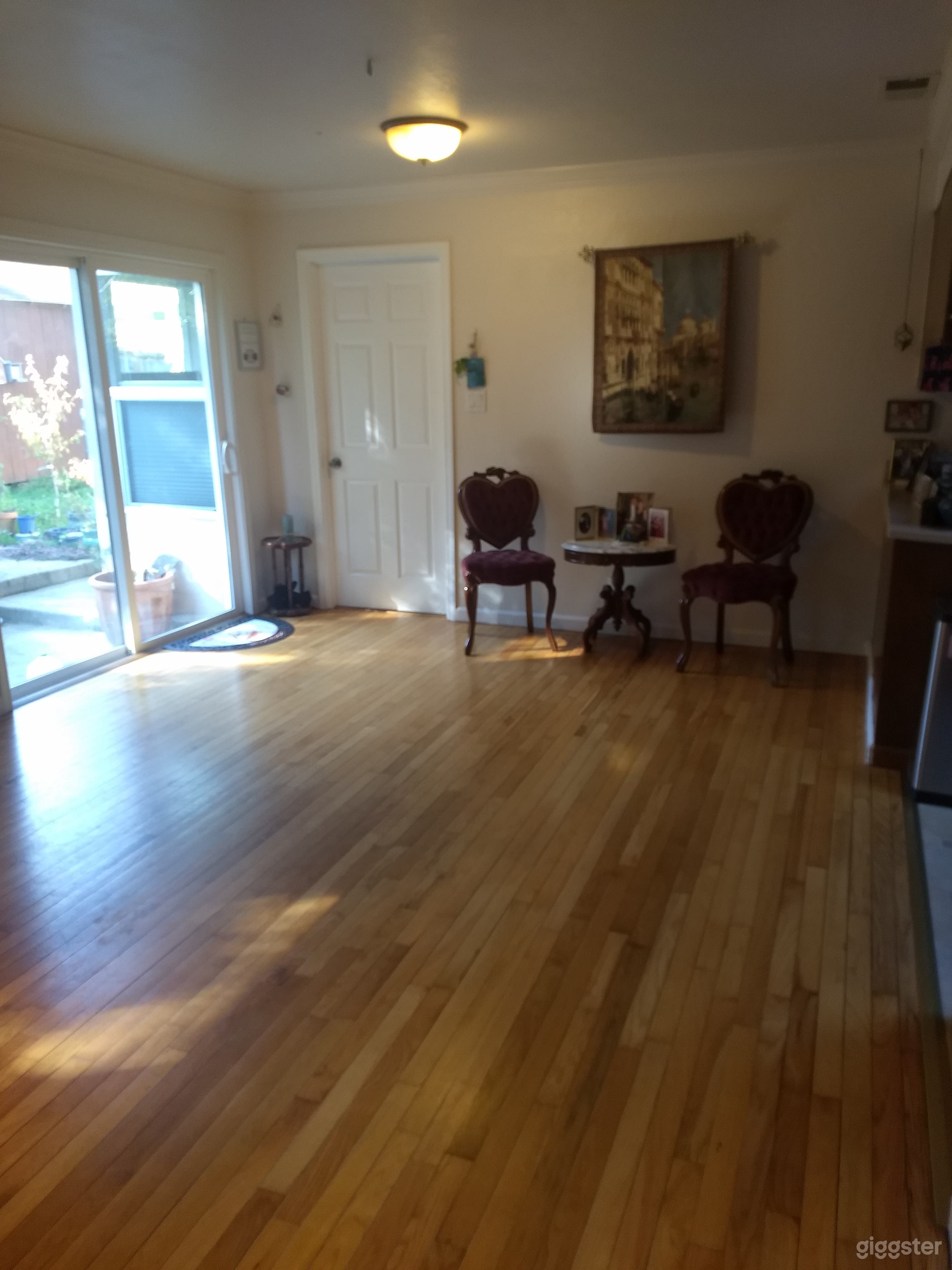 Small but Elegant Dance Studio in Pacifica Photo 4