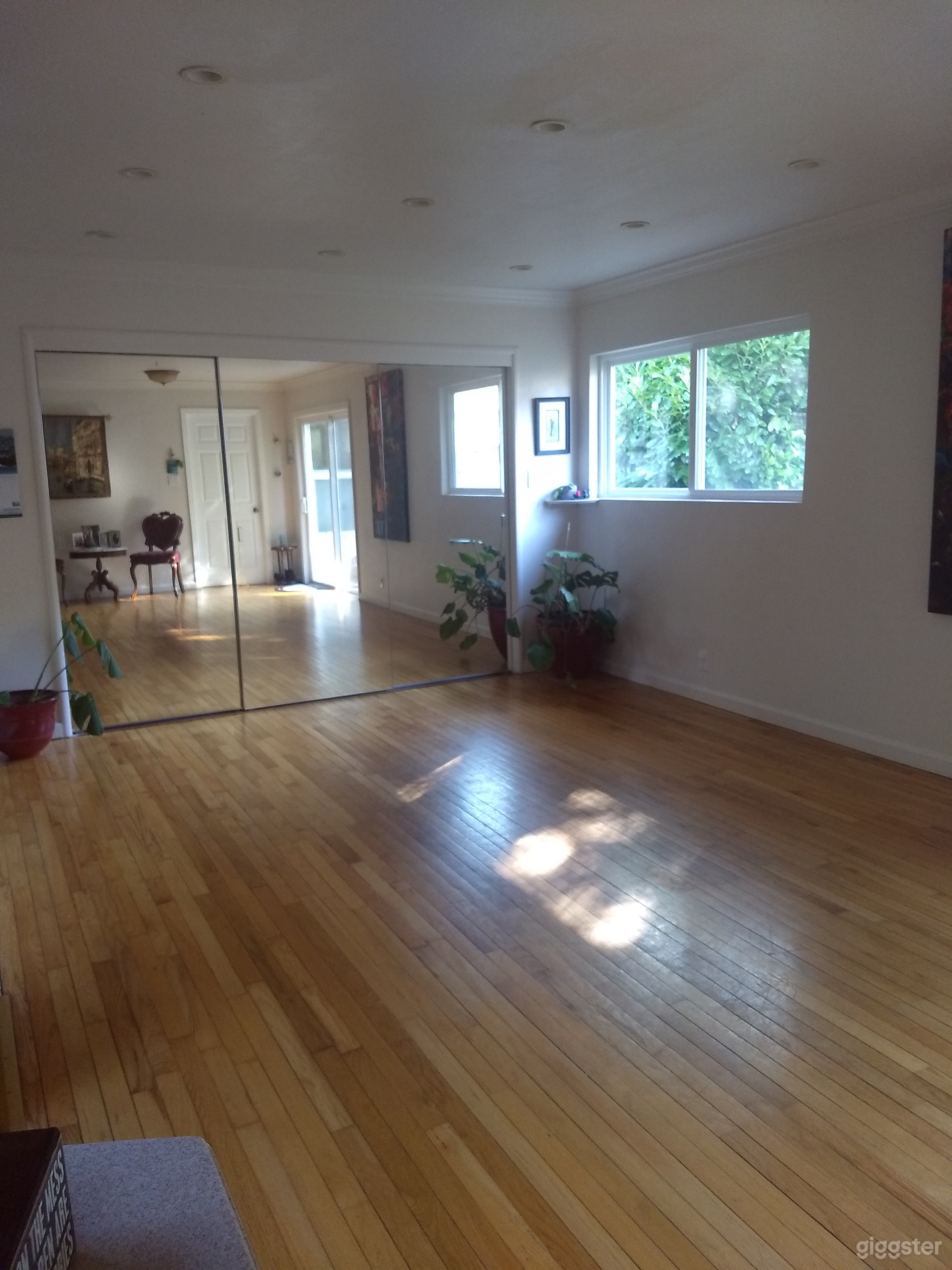 Small but Elegant Dance Studio in Pacifica Photo 3