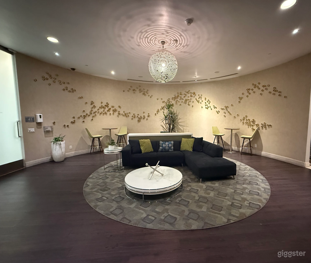 Intimate Meeting and Event Space in Little Tokyo Photo 4