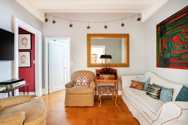  Elegant Classic 3 Bedroom Prewar Apartment 