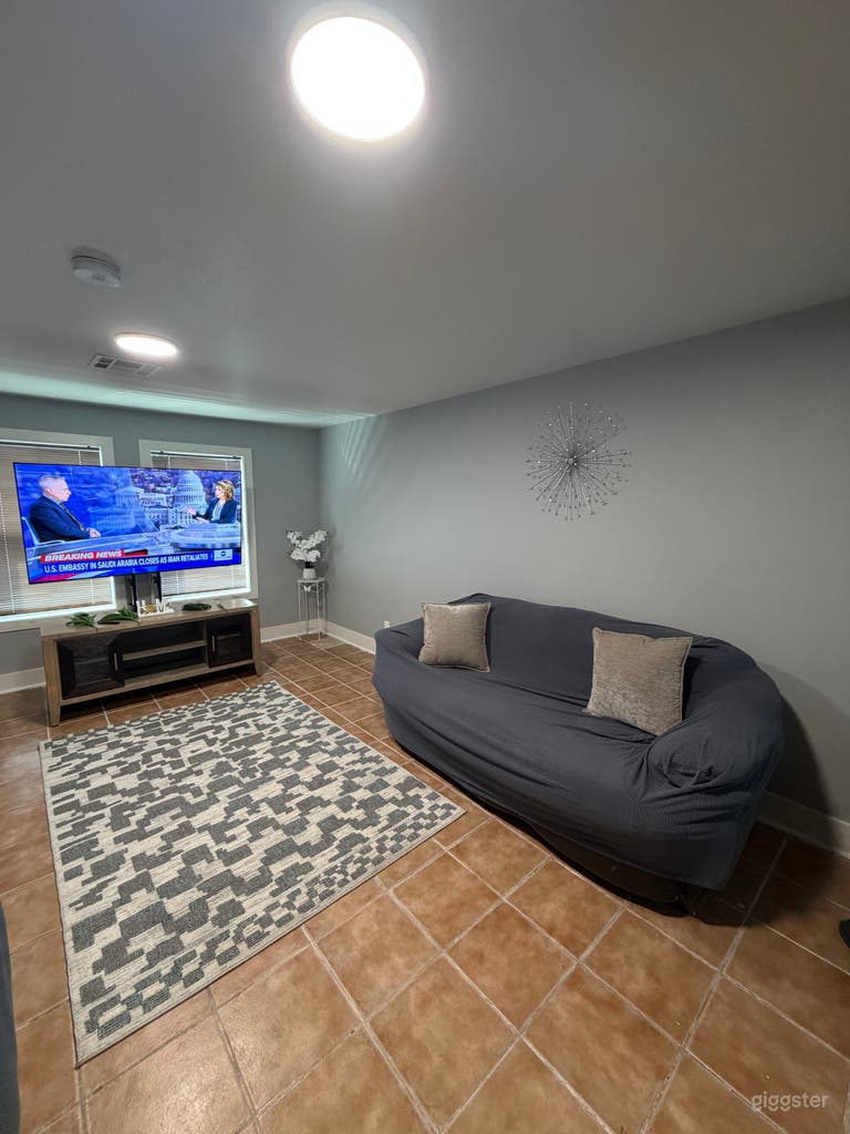  House with big yard for events!!!! 