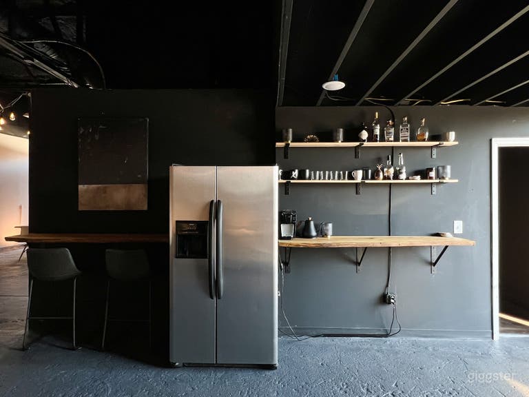  Industrial Photo & Video Studio 