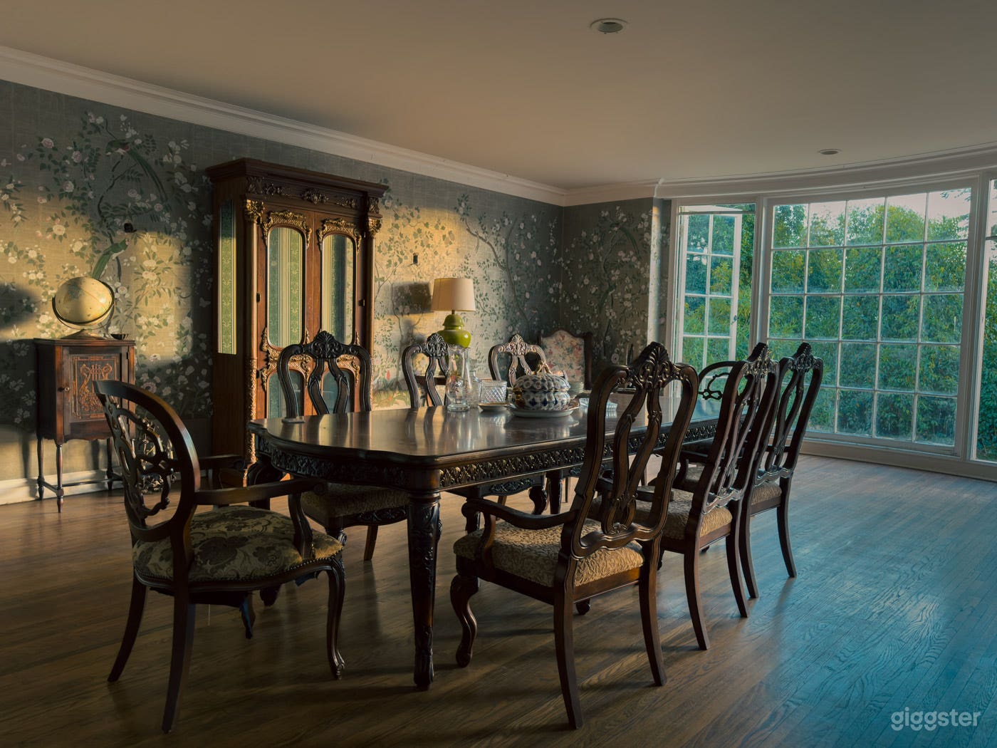 Abandoned vintage house #244 Photo 4