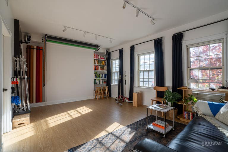  Fully Equipped Multipurpose Natural Light Studio 