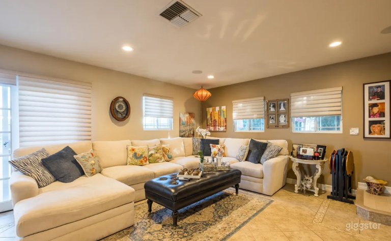  Baby-Blue House (Surfer and Beach Aesthetic) 