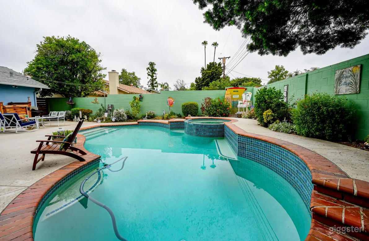 Baby-Blue House (Surfer and Beach Aesthetic) Photo 3