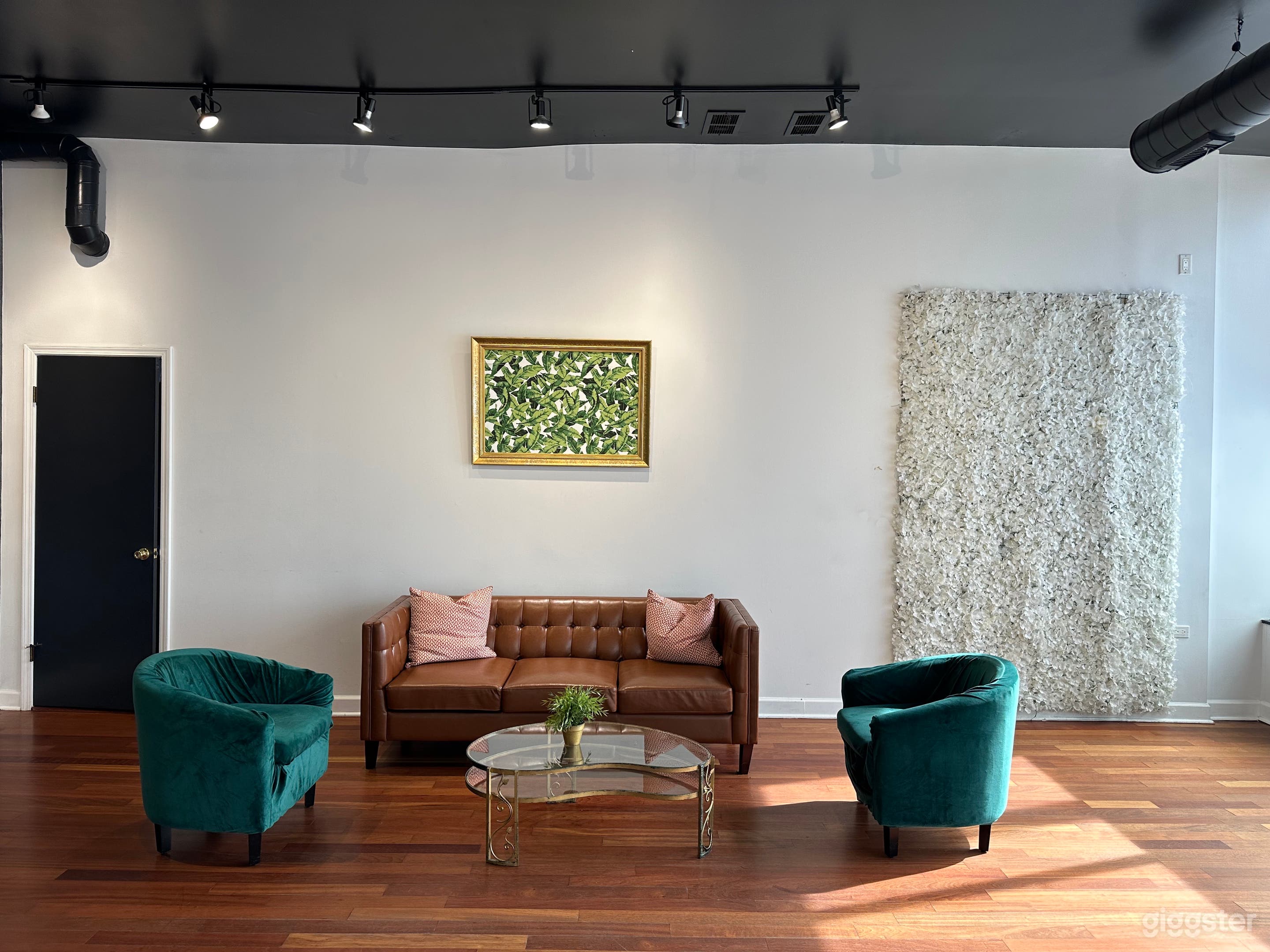 Unique and Spacious Converted Storefront Loft Photo 4