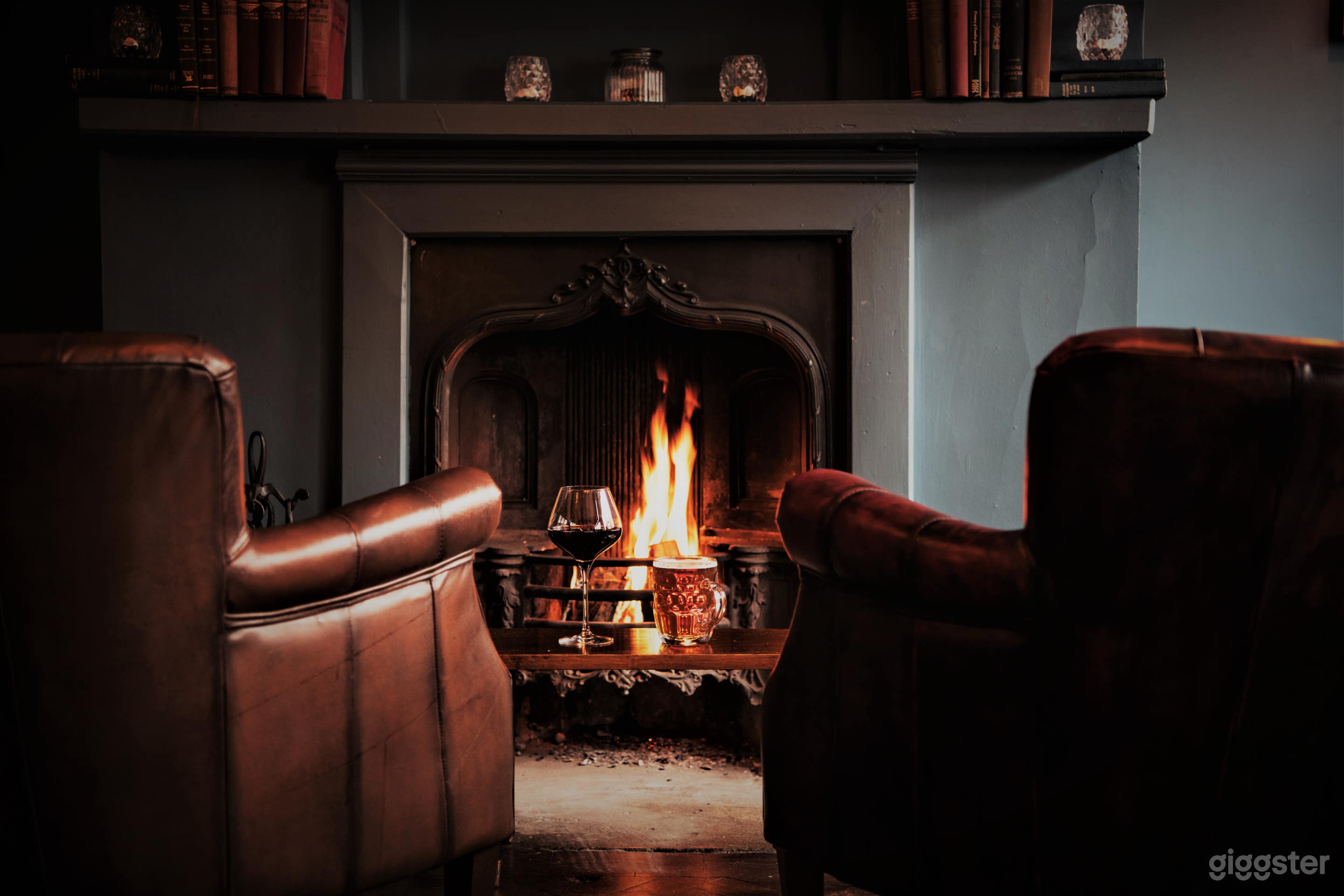 Local neighbourhood restaurant, pub and bar in Totterdown, Bristol Photo 3