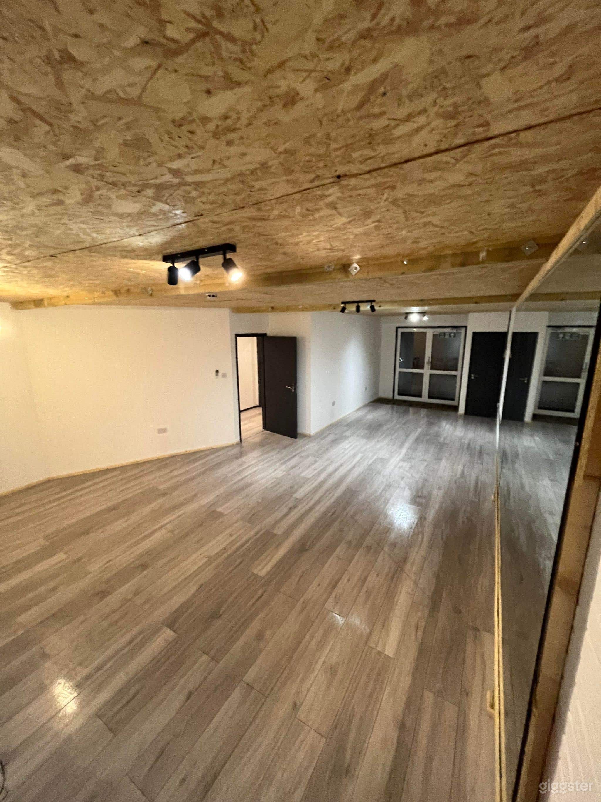 Dancerooms.uk BERMONDSEY Photo 2