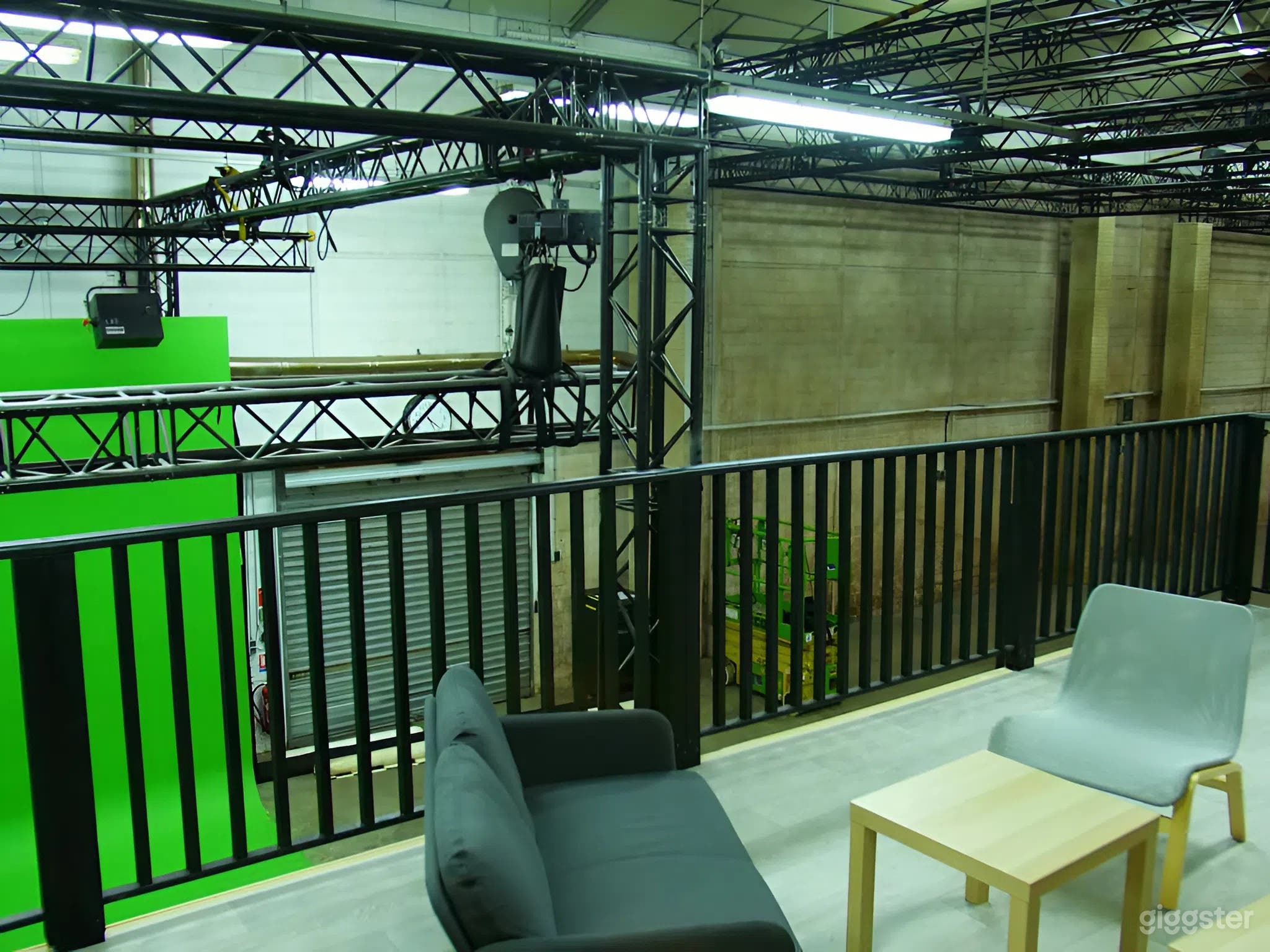 Photo de P3 - Studio cyclorama écran vert pour productions cinématographiques 6 vidéo 4