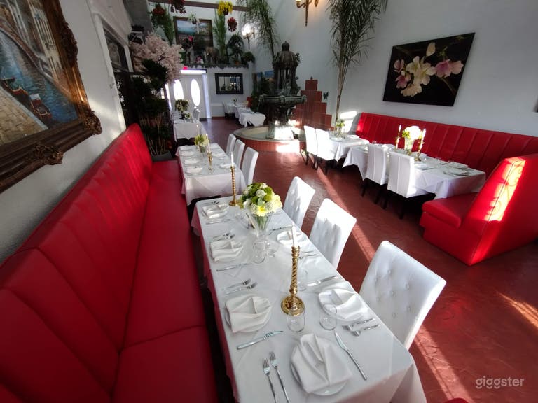  Le Sorelle Restaurant & Bar 