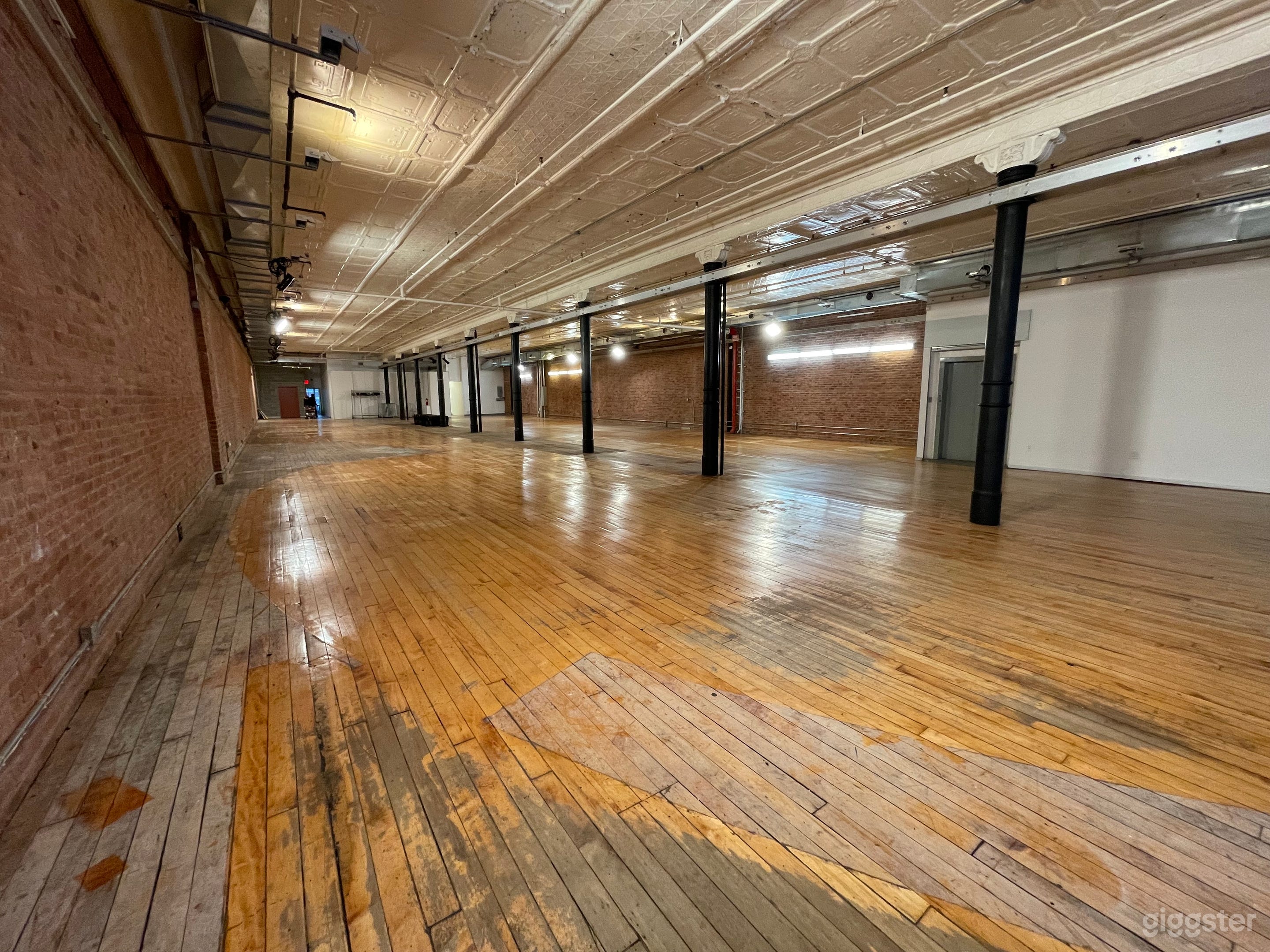 SoHo Lofts NYC 2nd floor Photo 2