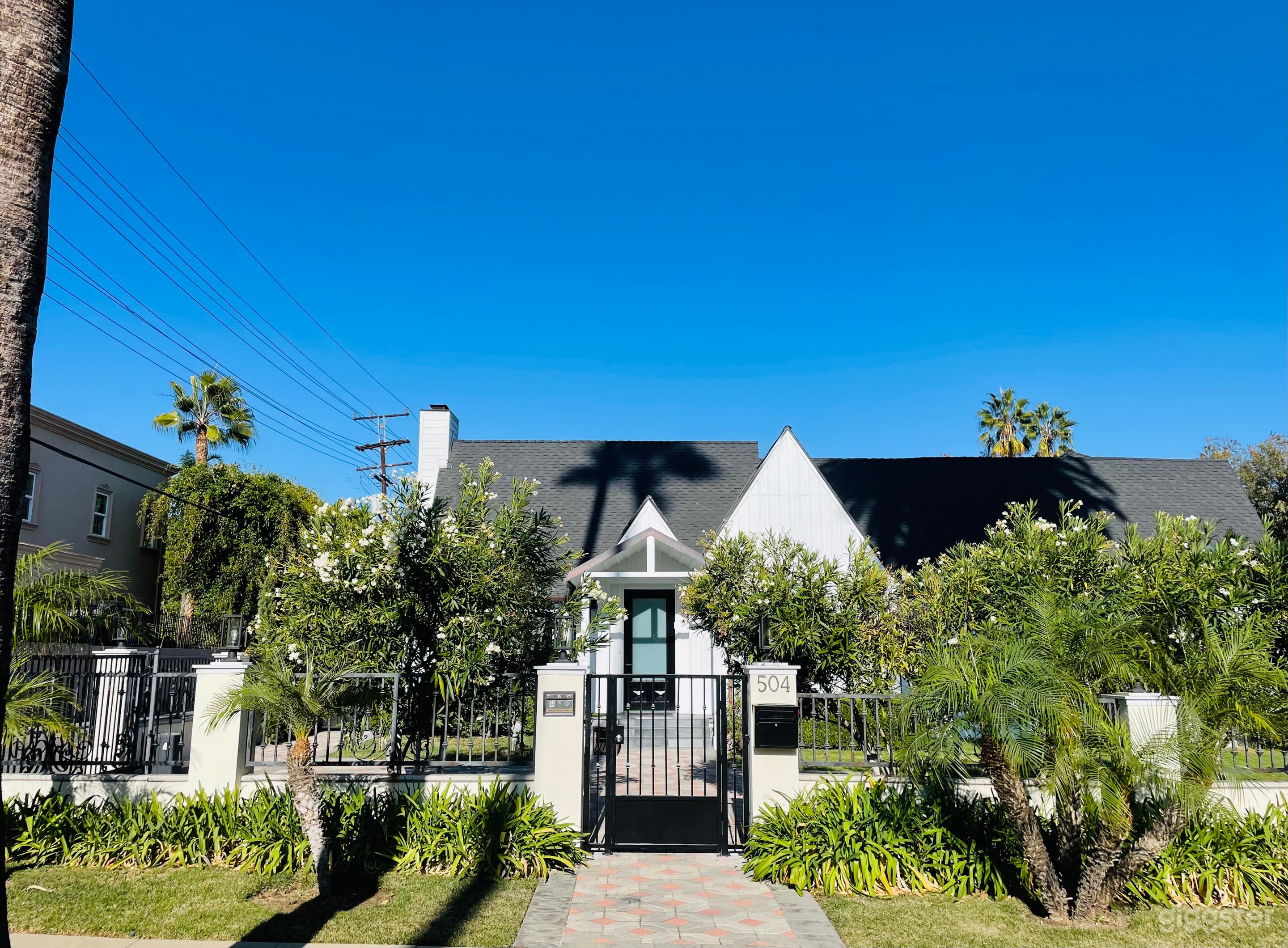 Beverly Hills FLATS HOME Photo 2