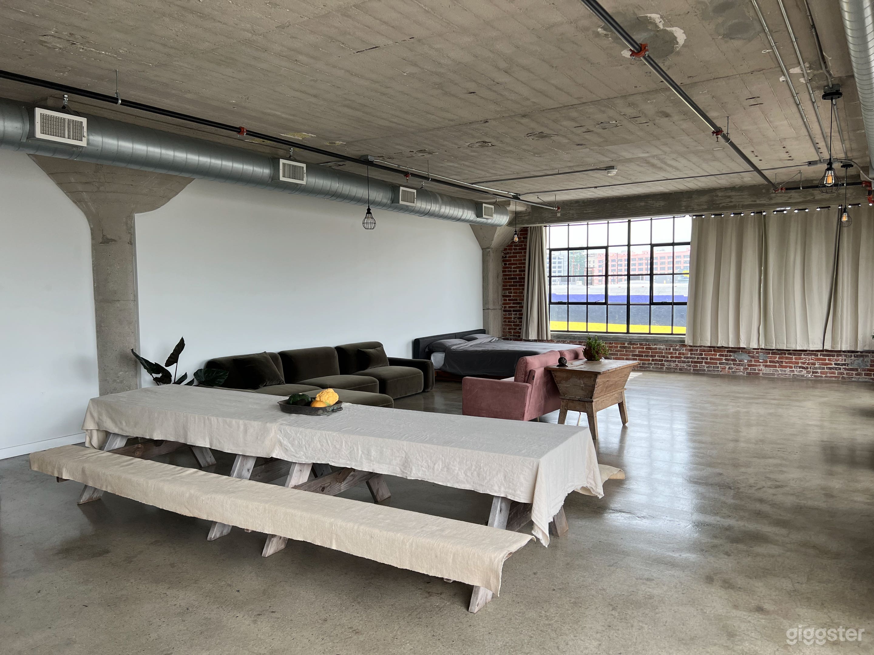 Arts District Loft Photo 3