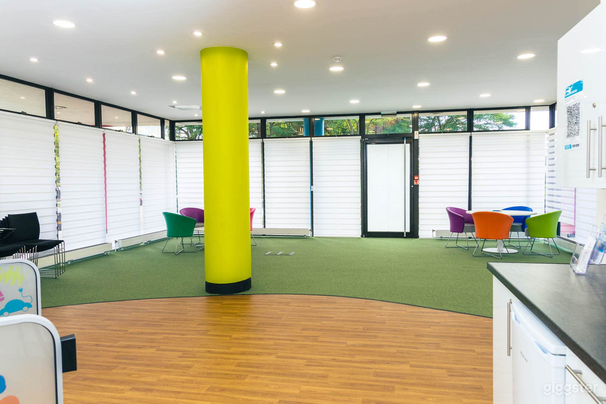 Community Venue Space for Social Gatherings Photo 2