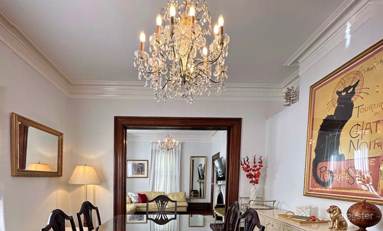  Gran casa histórica en calle tranquila cerca de Harvard 