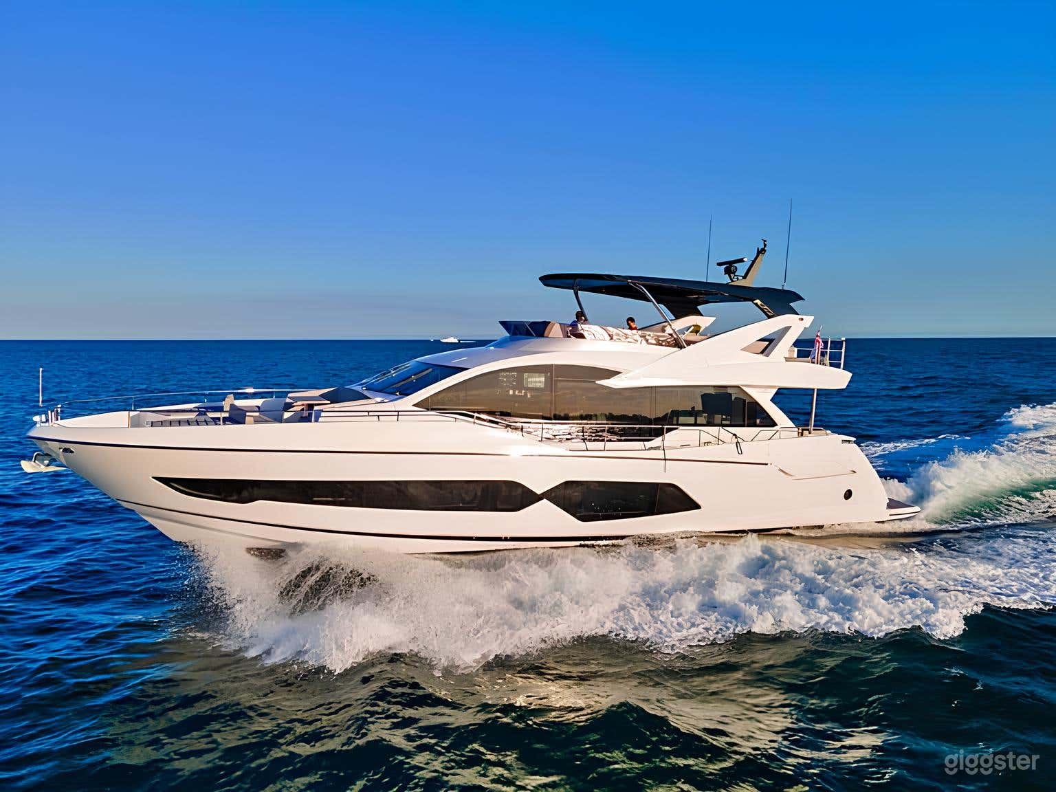 76" Sunseeker Yacht Photo 2