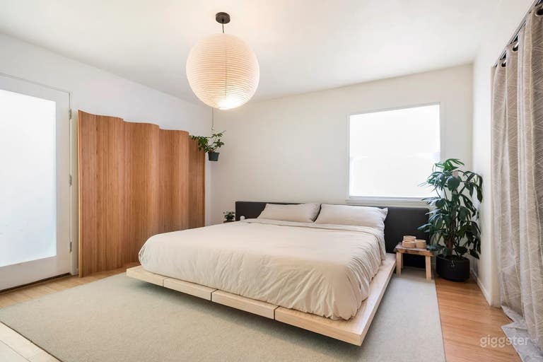  Highland Park Retreat near DTLA with Pool/Hot Tub 