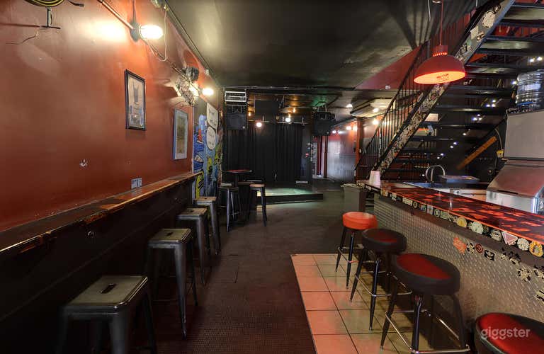  Downtown Raleigh's Hidden Gem Dive Bar (Entire Venue) 