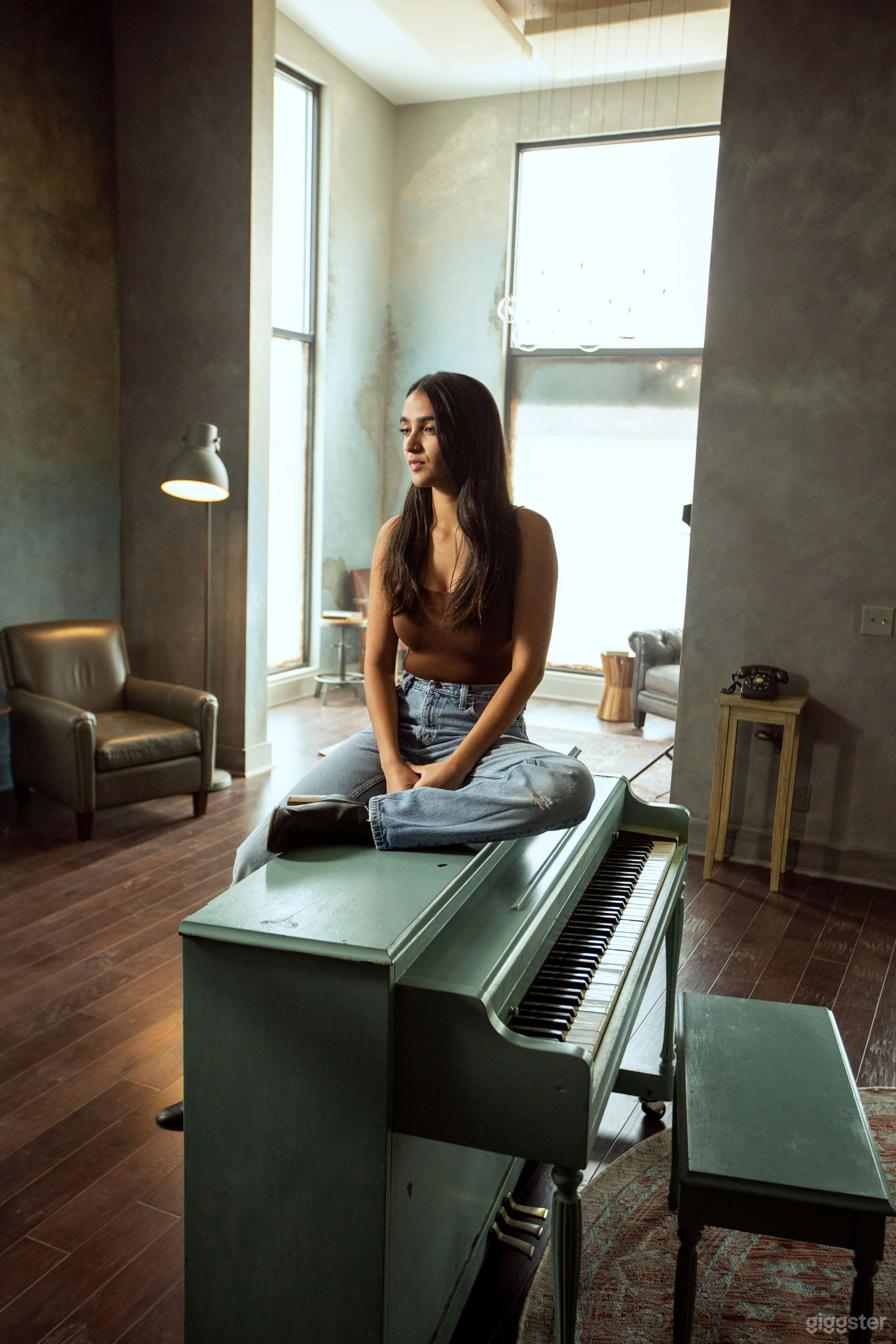 The Outlaw House Photo 3