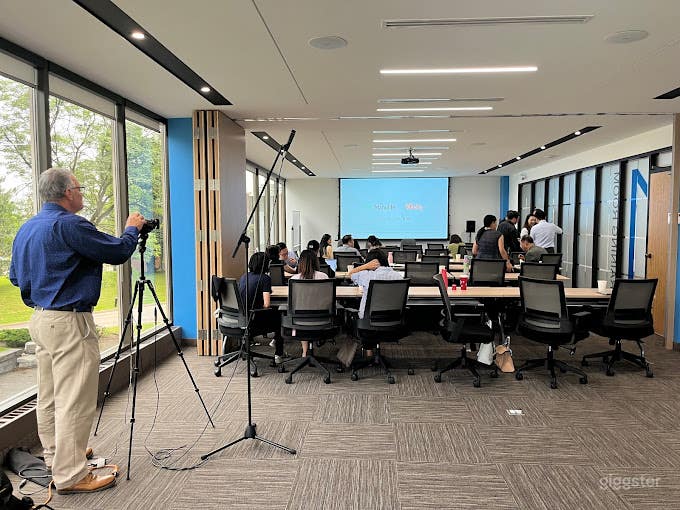 Huge Training Room (Combination of room 1 &amp; 2) Photo 4