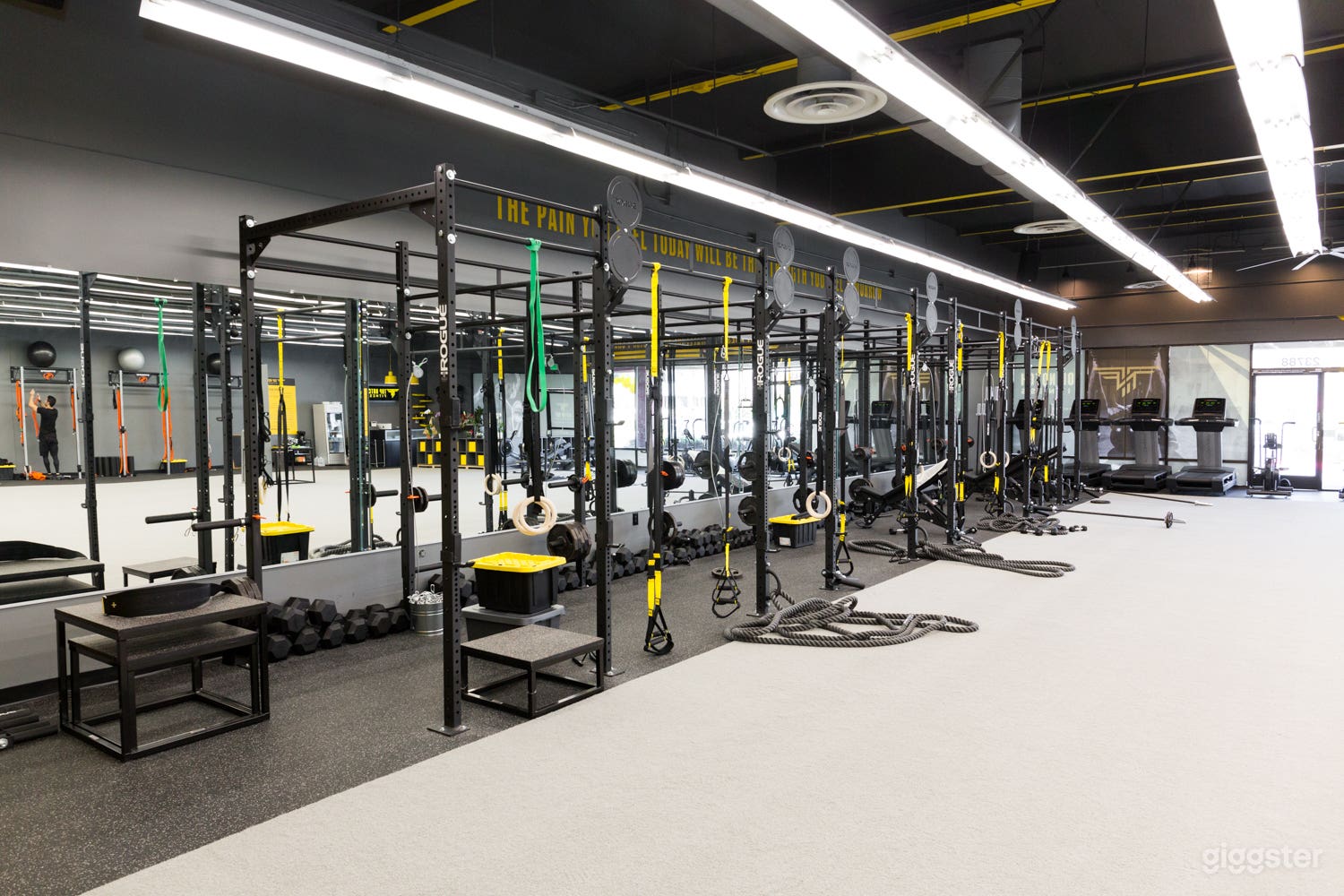 Gym studio/fitness center/studio Photo 3