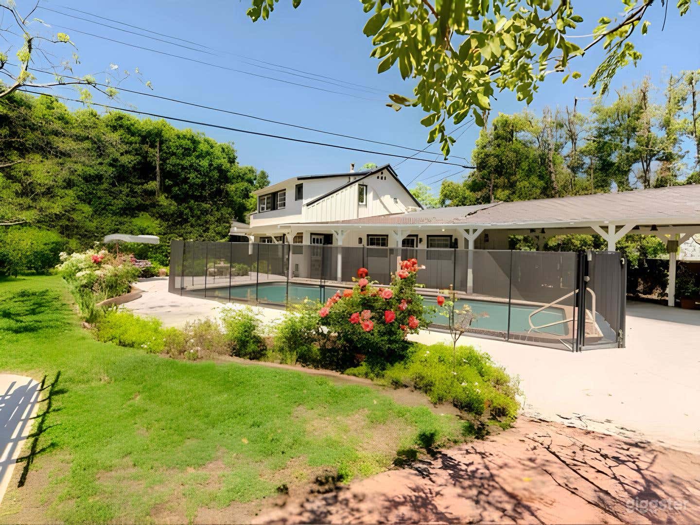 Retro Poolside Bliss Photo 4