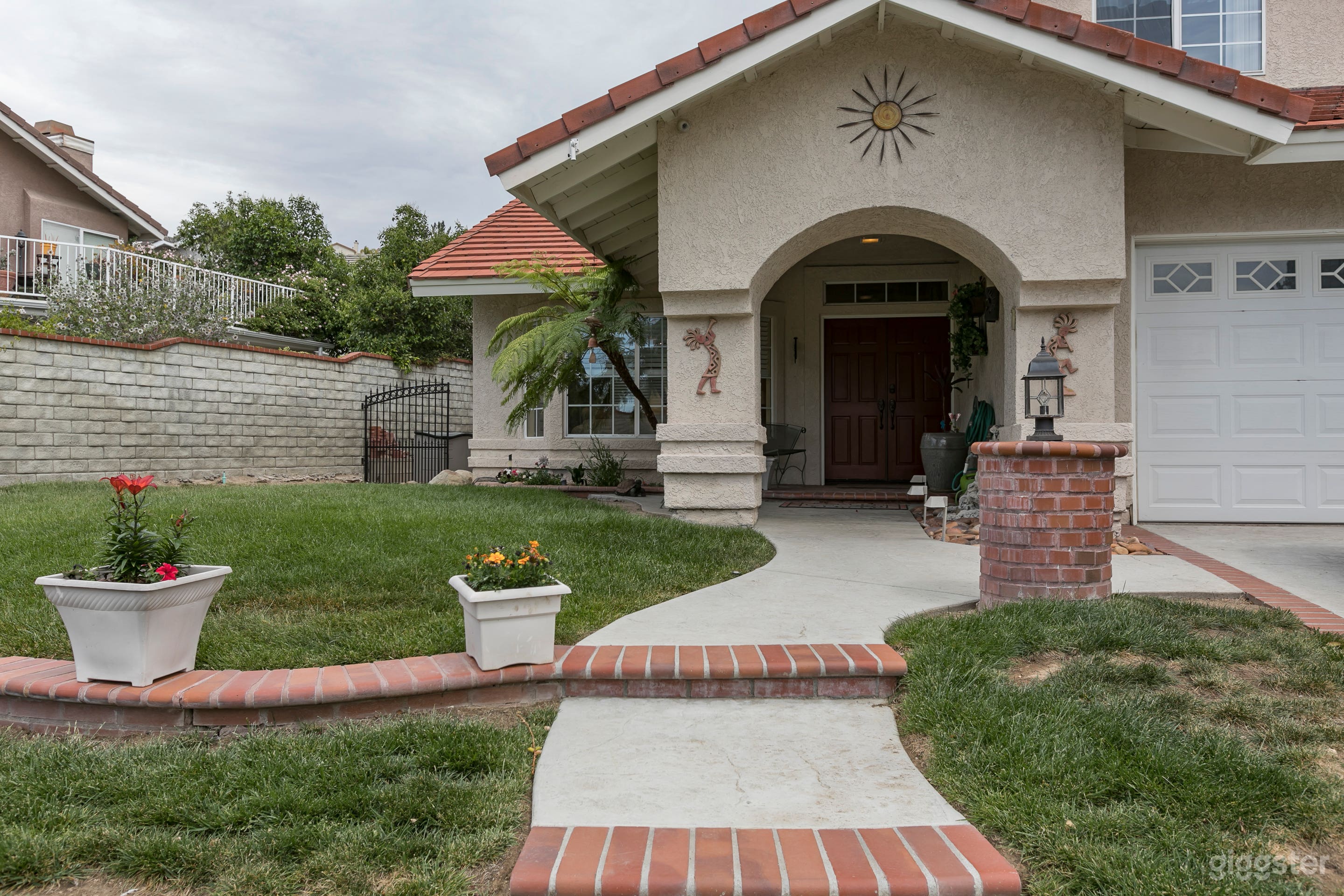 All American Classic - Film Friendly w/ NO HOA Photo 1