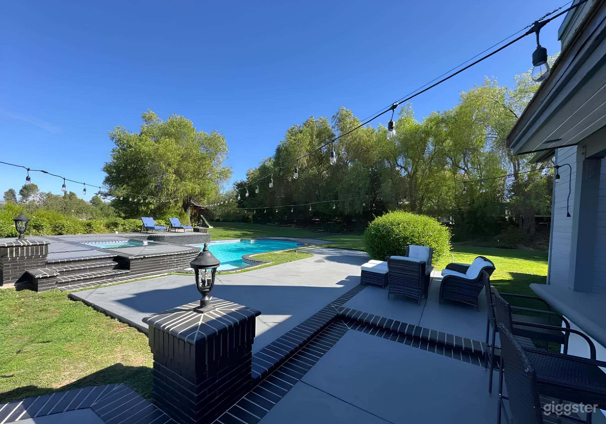 Gorgeous Pool Surrounded by Mountains Photo 2