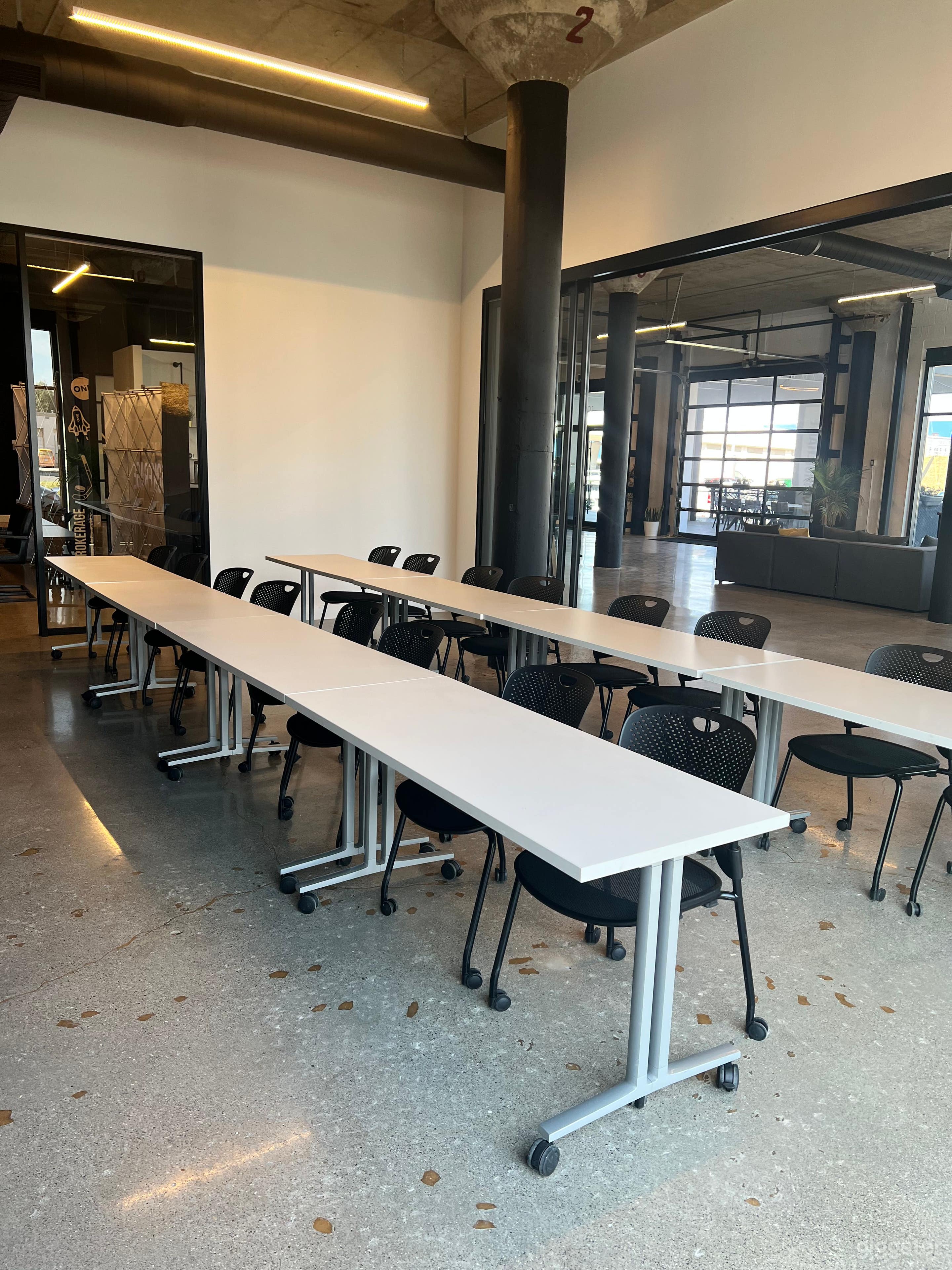 Modern Corporate Training Room  Photo 4