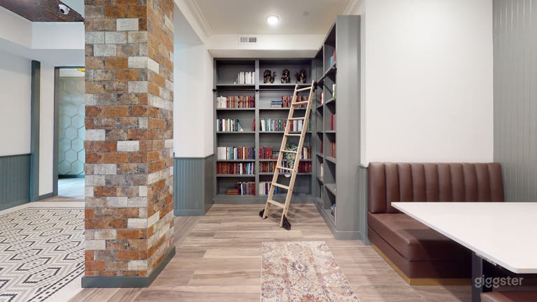  Charming Clubhouse for Events & Productions 