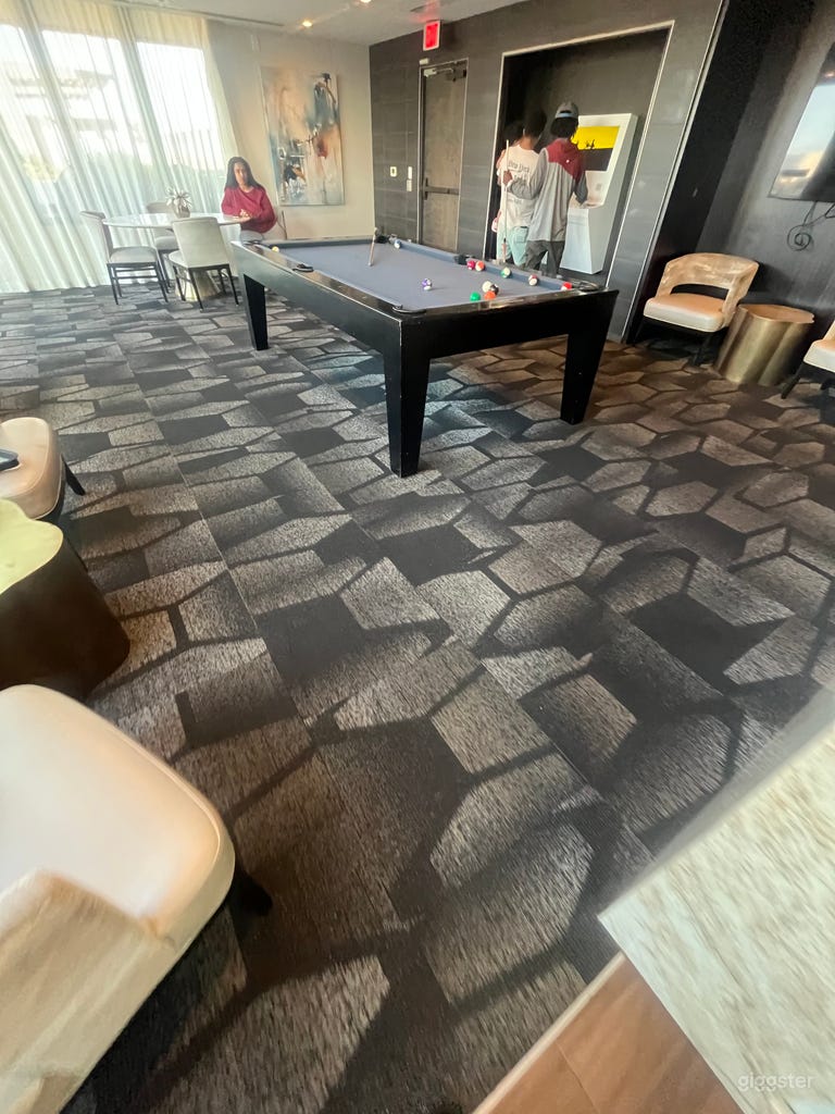  Salon sur le toit avec vues à 360° et piscine 