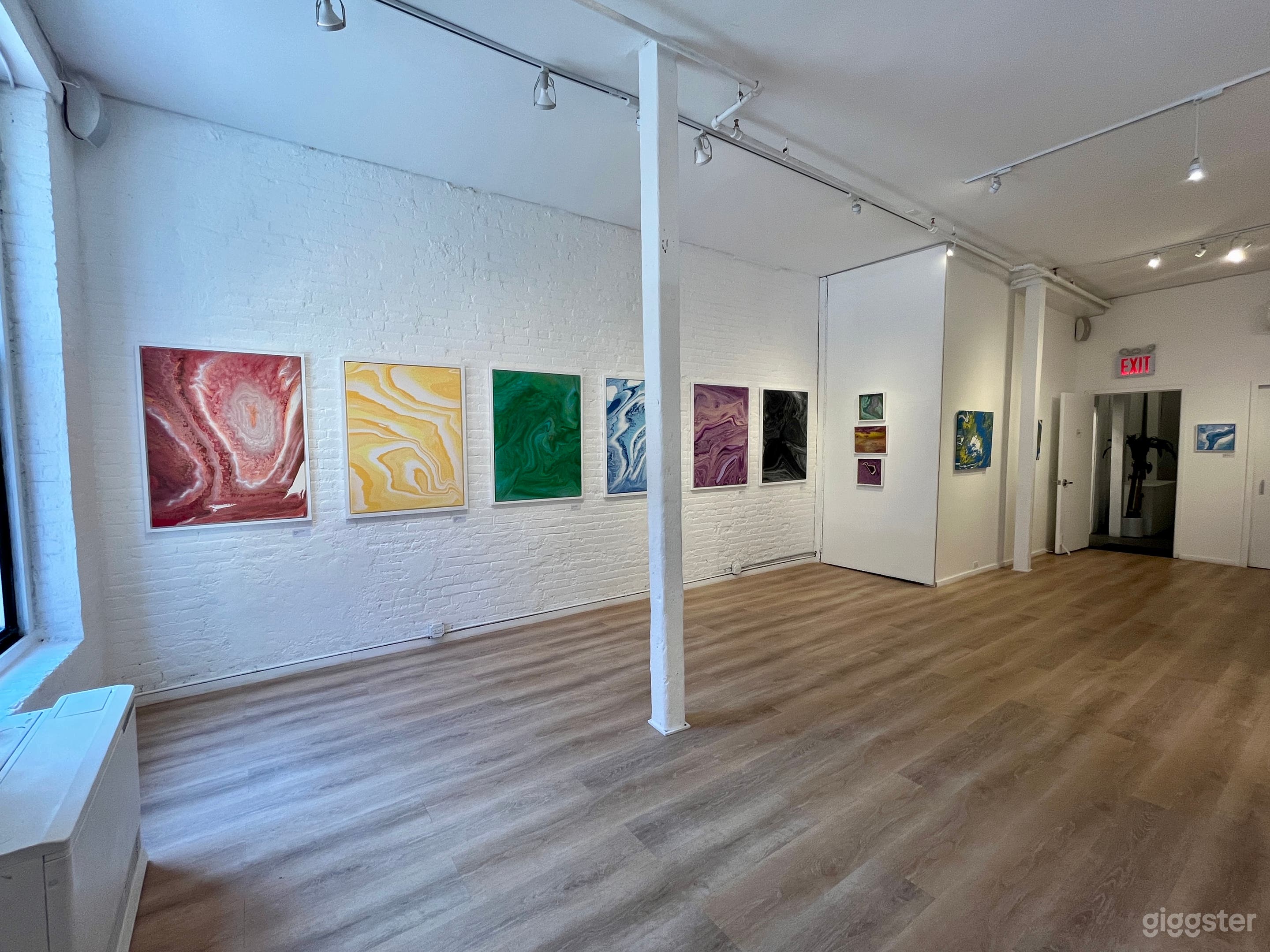 Elegant, Adaptable Loft for Pop-Ups, Showrooms &amp; Creativ Photo 3