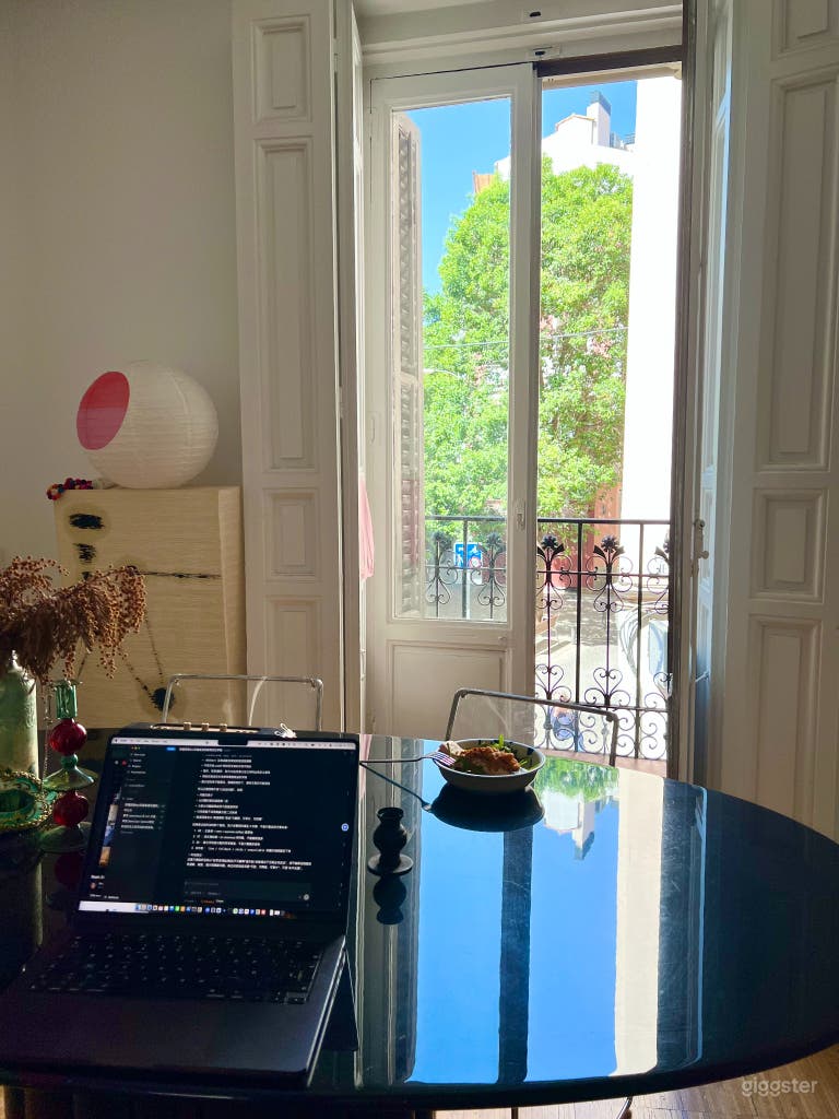  Luminoso apartamento en Madrid con seis balcones exteriores 