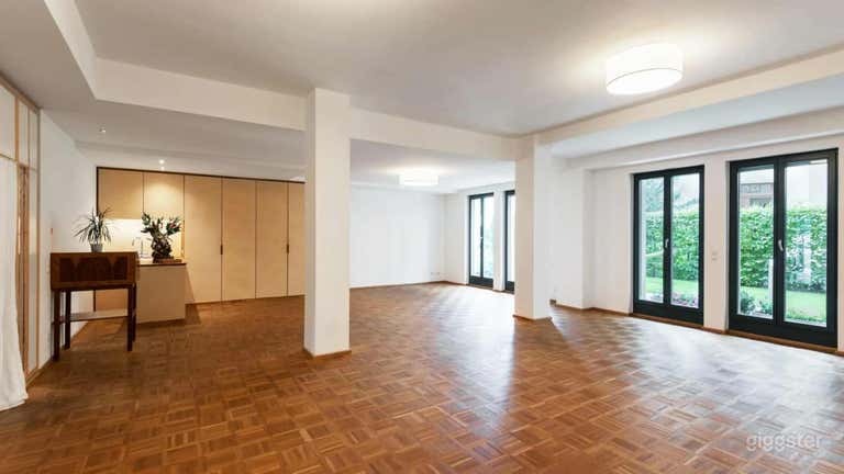  Bright Yoga Studio in Berlin 