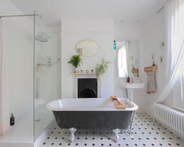  Brighton town house - excellent light 