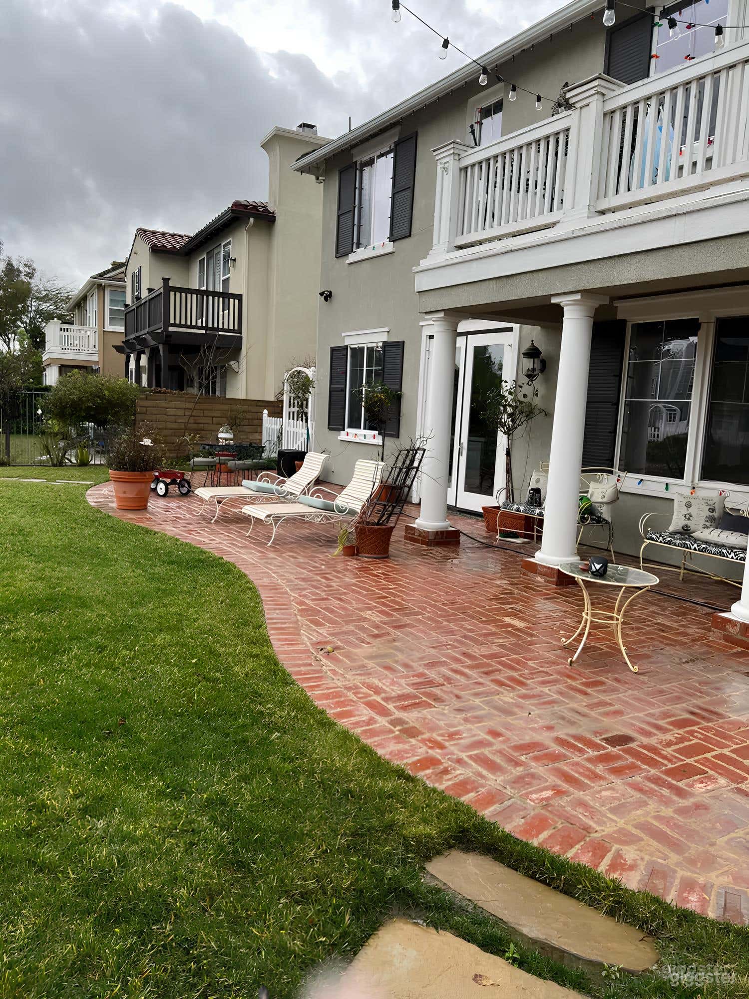 Lakeside Backyard Haven with Spa &amp; Serene Garden Views Photo 3